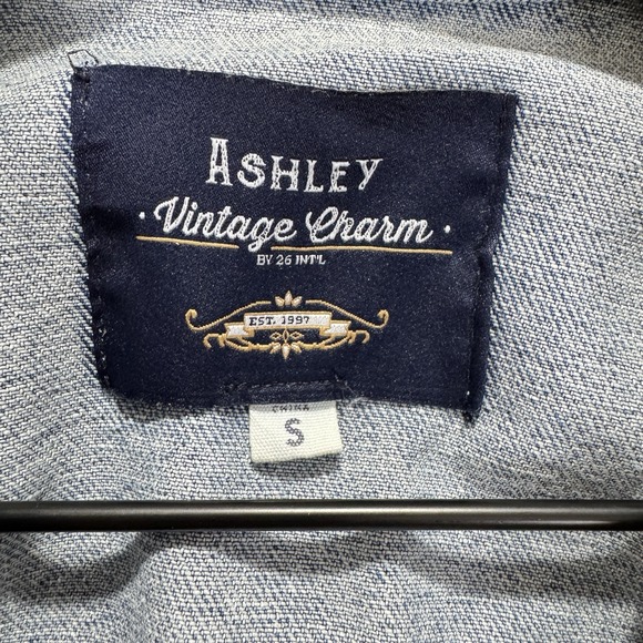 Ashley Vintage Charm Jacket Womens Small Blue Crop Heart Patch Y2K Light Denim - Picture 8 of 11